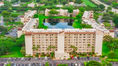 14460 Strathmore Lane 704, Delray Beach – Condominium for sale