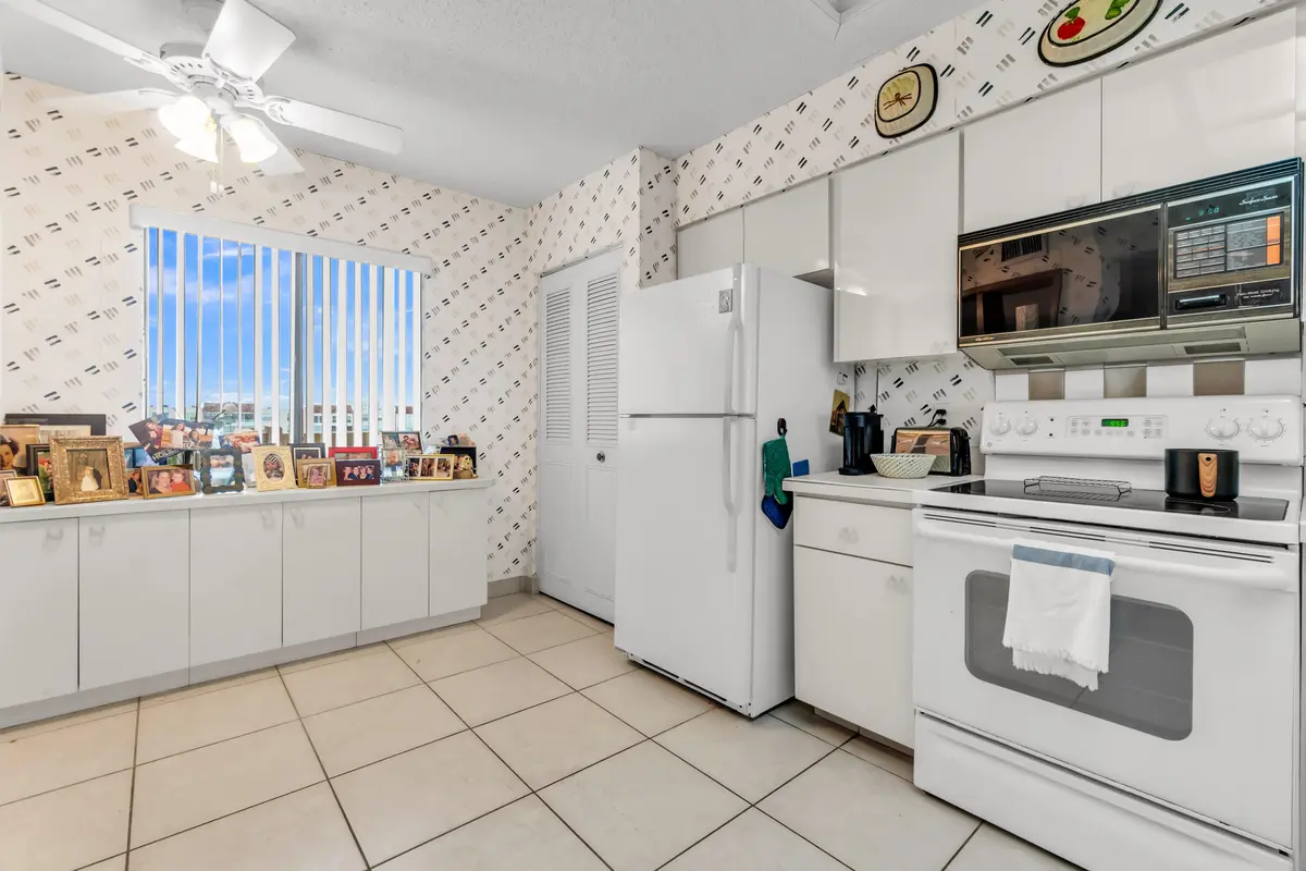 14460 Strathmore Lane 704, Delray Beach, FL – photo 6