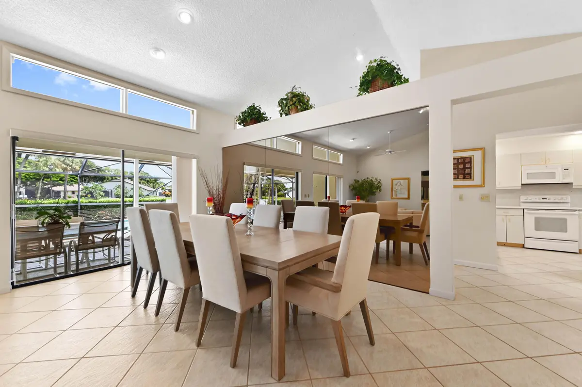08 Dining area 01 at 5722 Willow Creek Lane, Delray Beach
