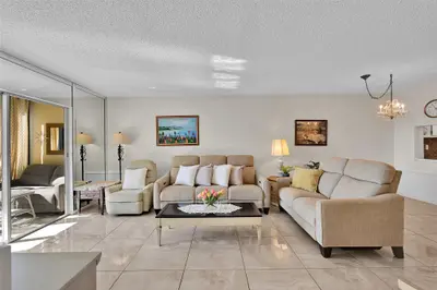 2350 NE 14th Street Causeway 609, Pompano Beach – Condominium for sale