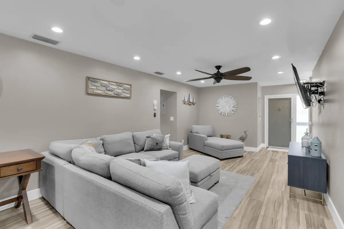 8-web-or-mls-0E2A1913 at 60 Pelican Pointe Drive 201, Delray Beach