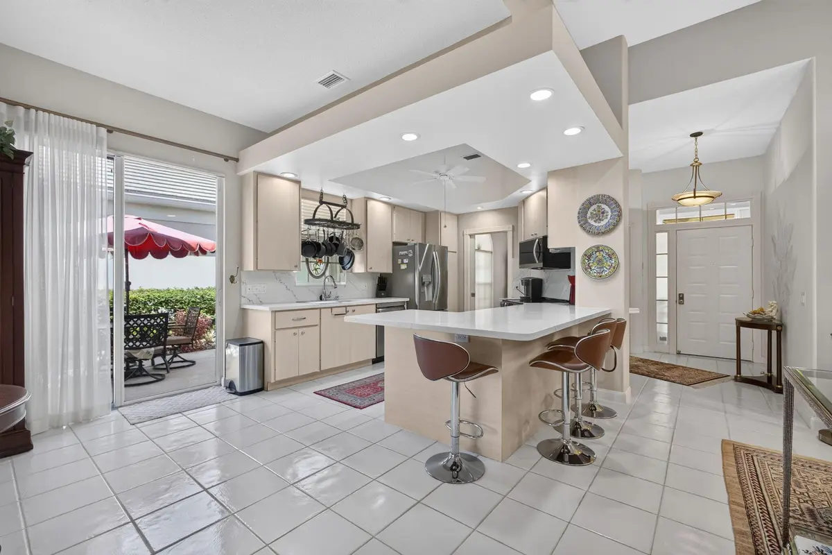 20260909162022295864000000-o at 8390 E GARDEN OAKS Circle, Palm Beach Gardens