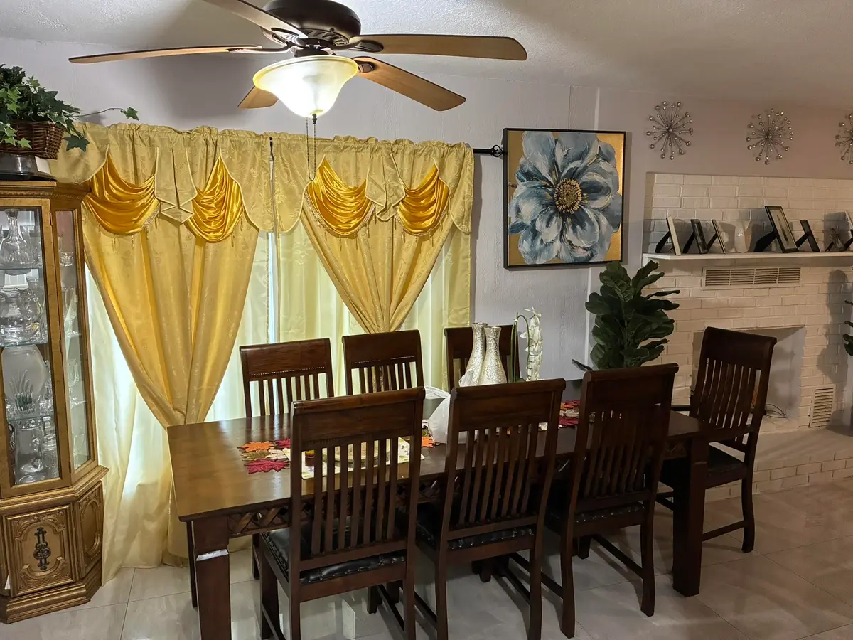 ceant dining at 3307 AUBURN Boulevard, Fort Lauderdale