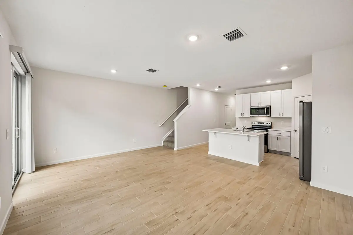 658 Salisbury Cir (9) at 658 Salisbury Circle, Fort Pierce