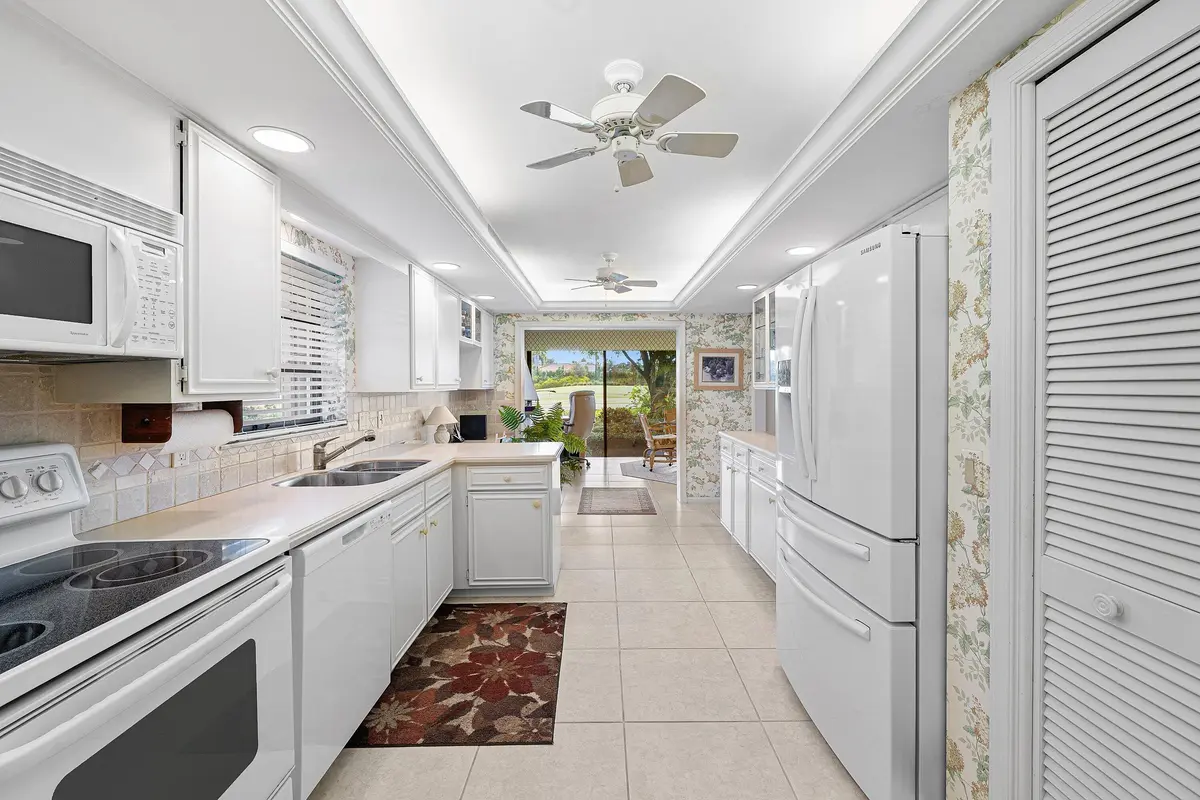 Kitchen at 10620 Limeberry Drive, Boynton Beach