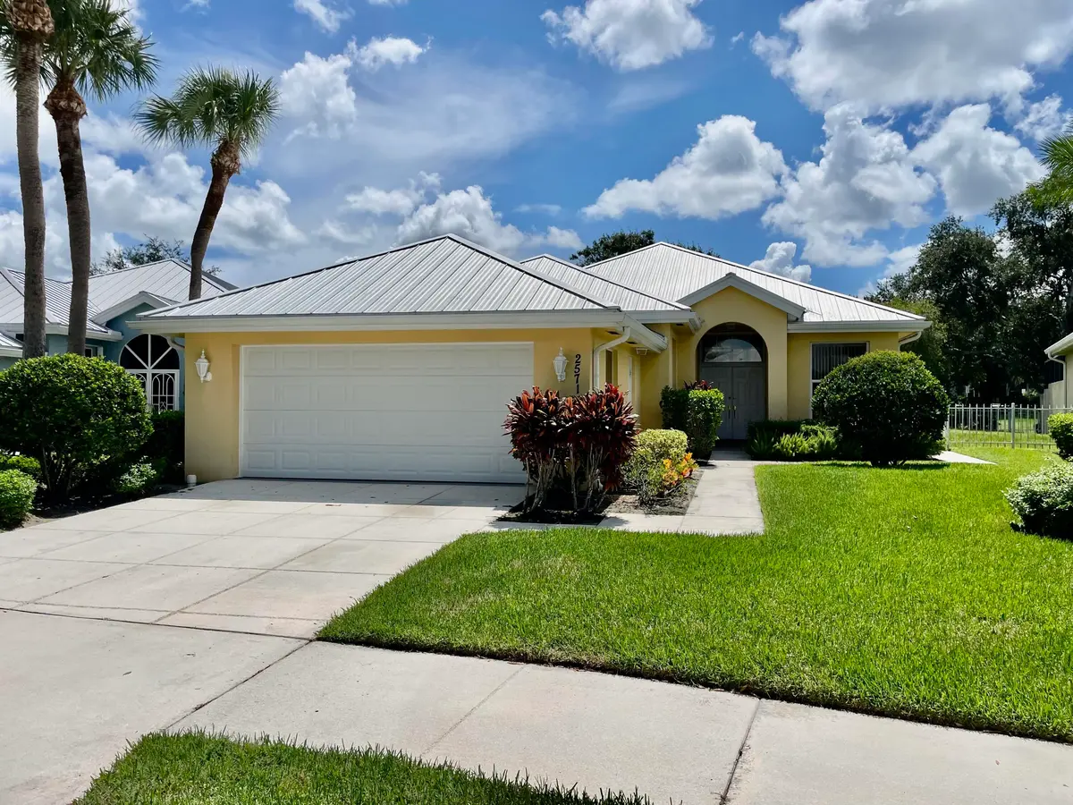 Exterior Front at 2571 SW Greenwich Way, Palm City
