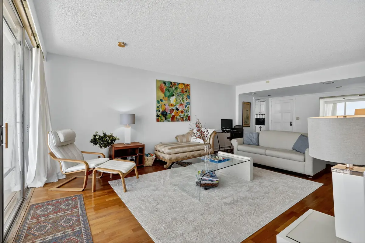 Living at 2780 S OCEAN Boulevard 806, Palm Beach