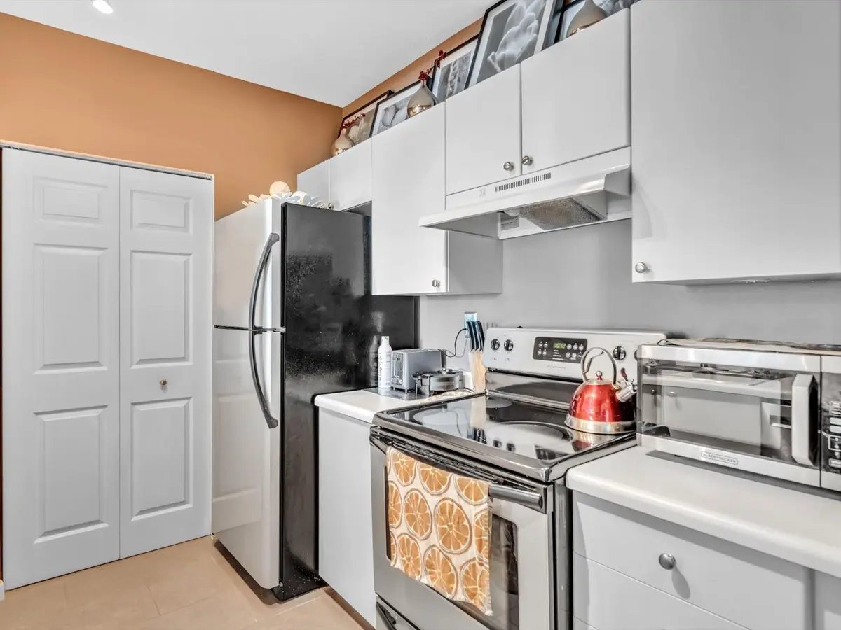 Photo 7 at 3020 NE 32nd Avenue 611, Fort Lauderdale