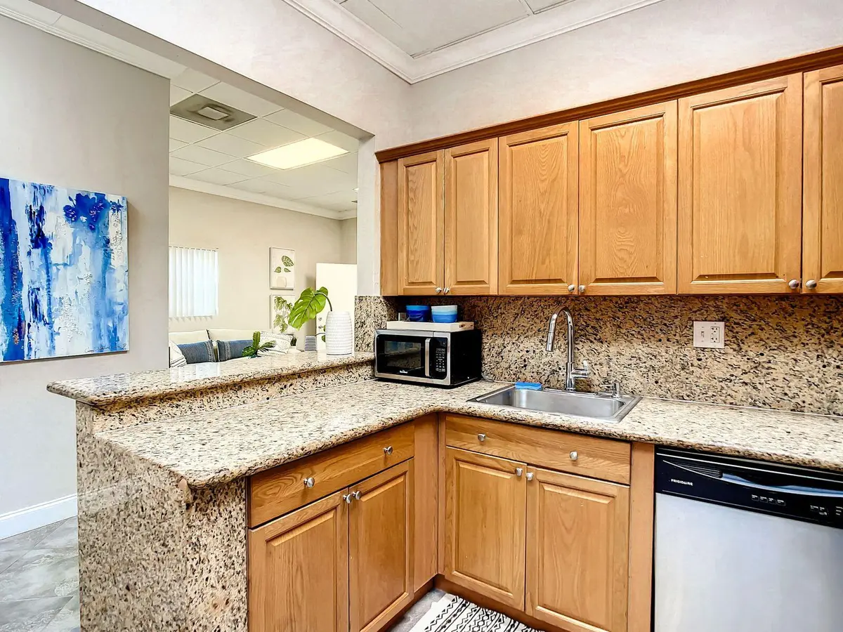 IMG_3098 at 801 E PALMETTO PARK Road 809, Boca Raton
