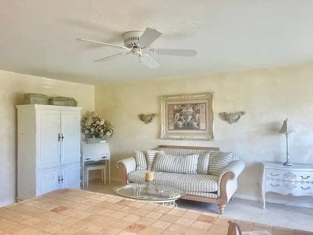 IMG_3570 at 113 Lakes End Drive Apt c, Fort Pierce