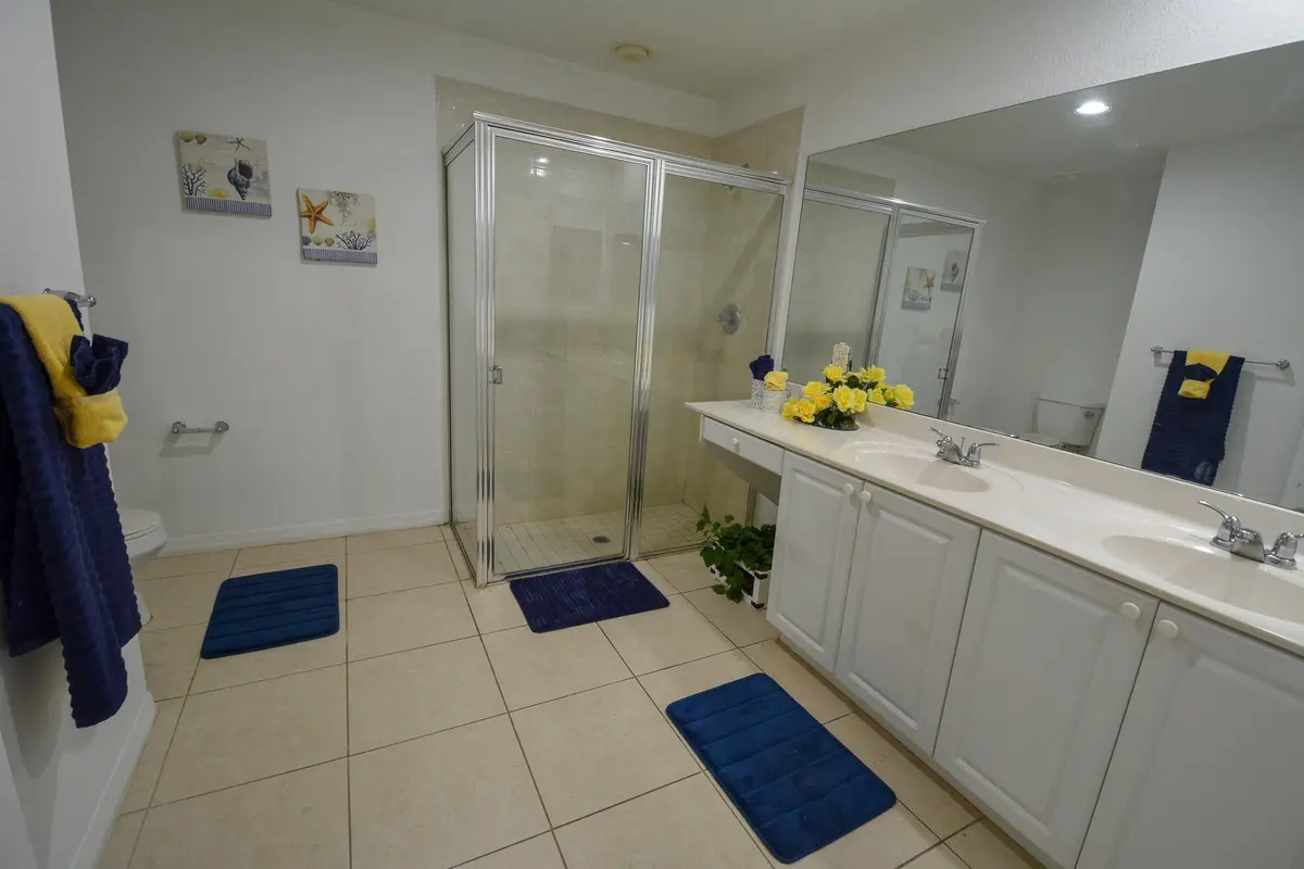 master bath at 1825 Sandhill Crane Drive C1, Fort Pierce