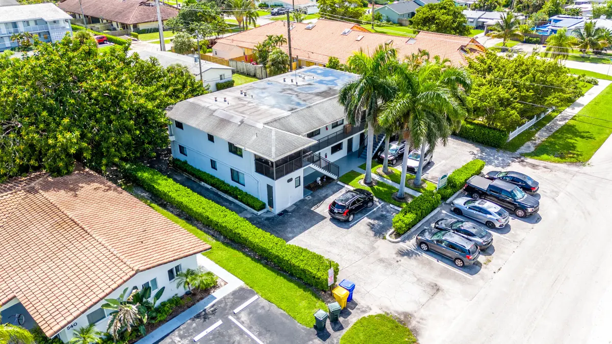 520NE45THSTUNIT7-23 at 520 NE 45TH Street 2, Boca Raton