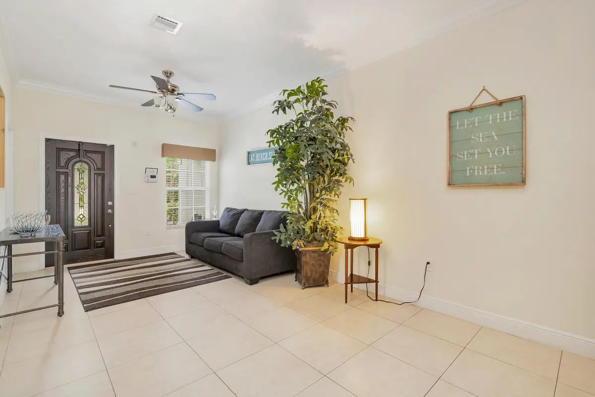 233 Malverne Road 233, 235, 237, 239, West Palm Beach, FL – photo 3