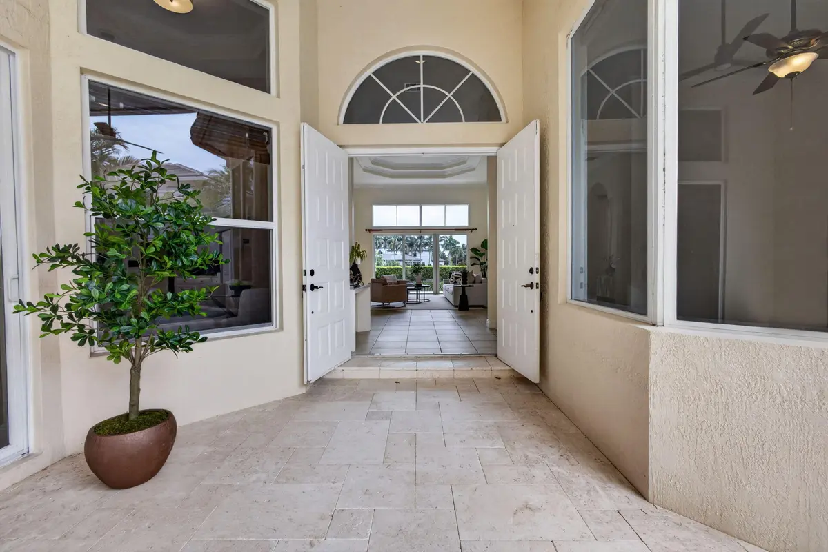 Interior Doors at 540 Les Jardin Drive, Palm Beach Gardens