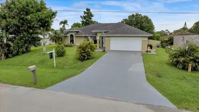 838 SW SAIL Terrace, Port St. Lucie – Single Family Residence for sale
