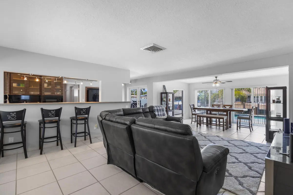 IMG_0061 at 2333 SE 11TH Street, Pompano Beach