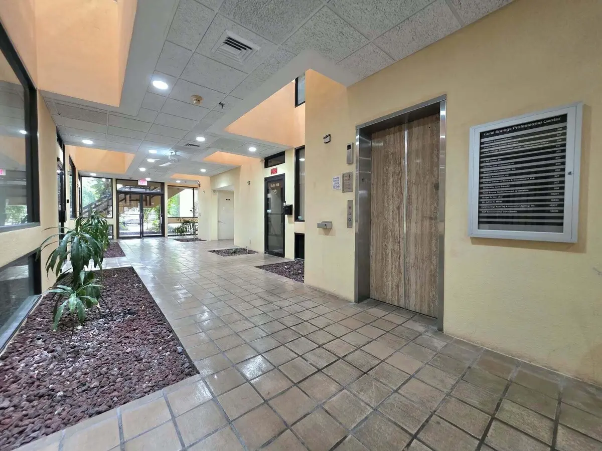 lobby w/elevator at 10235 W Sample Road 107, Coral Springs
