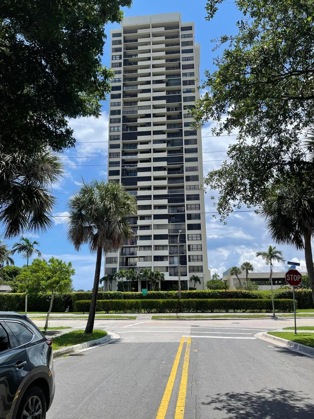 IMG_0879 at 5600 N FLAGLER Drive 2803, West Palm Beach