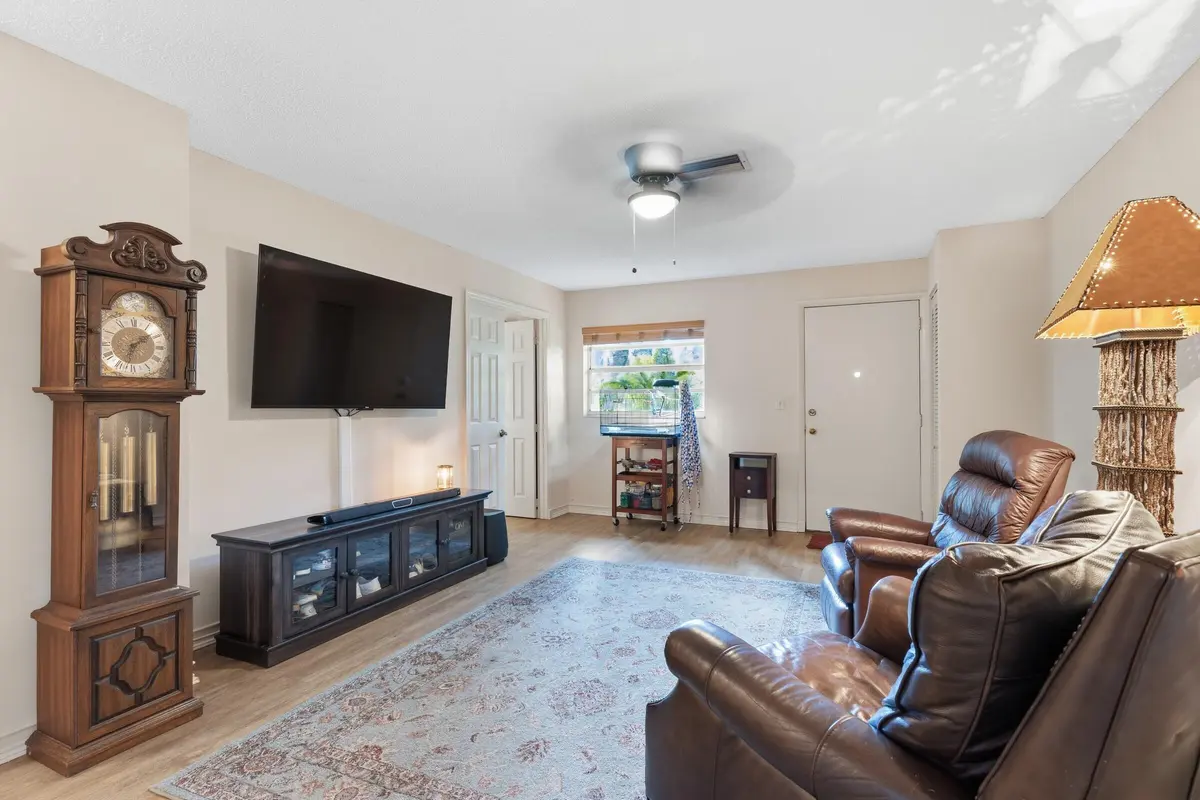 AR Media 7 at 5127 Rose Hill Drive, Boynton Beach