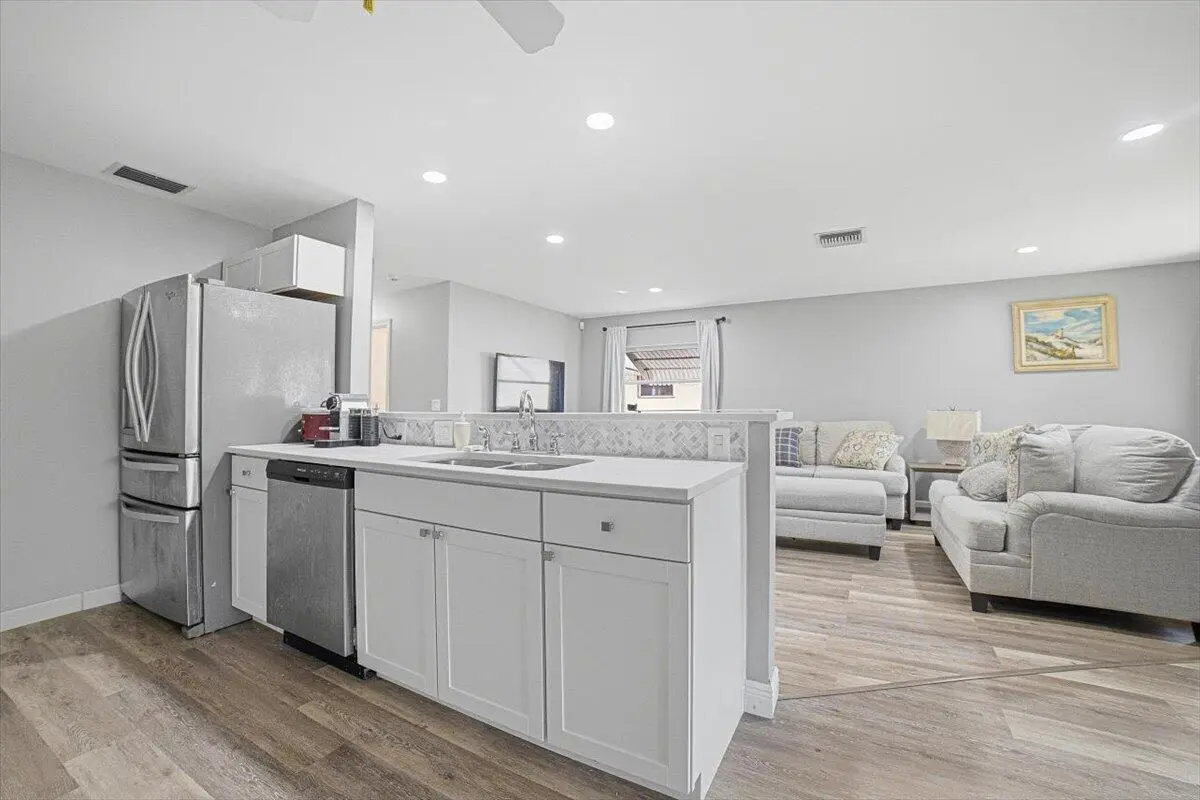 22-Kitchen-B at 6069 LA PALMA Lane, Delray Beach