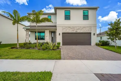 2006 NE Ocean Dunes Drive, Jensen Beach – Single Family Residence for rent