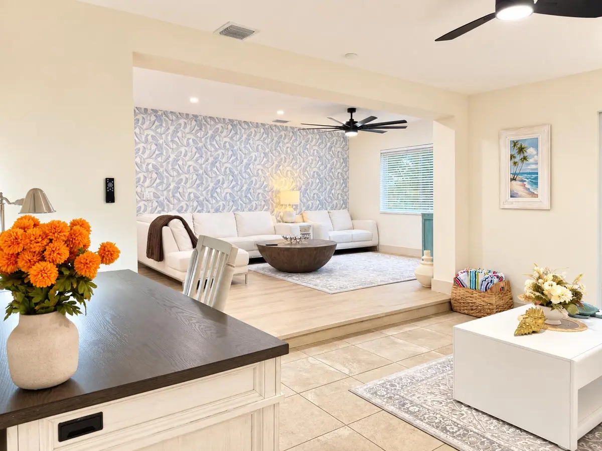 3a13728c-002b-459f-b089-78cb4e1bd67b at 3904 LOWSON Boulevard, Delray Beach