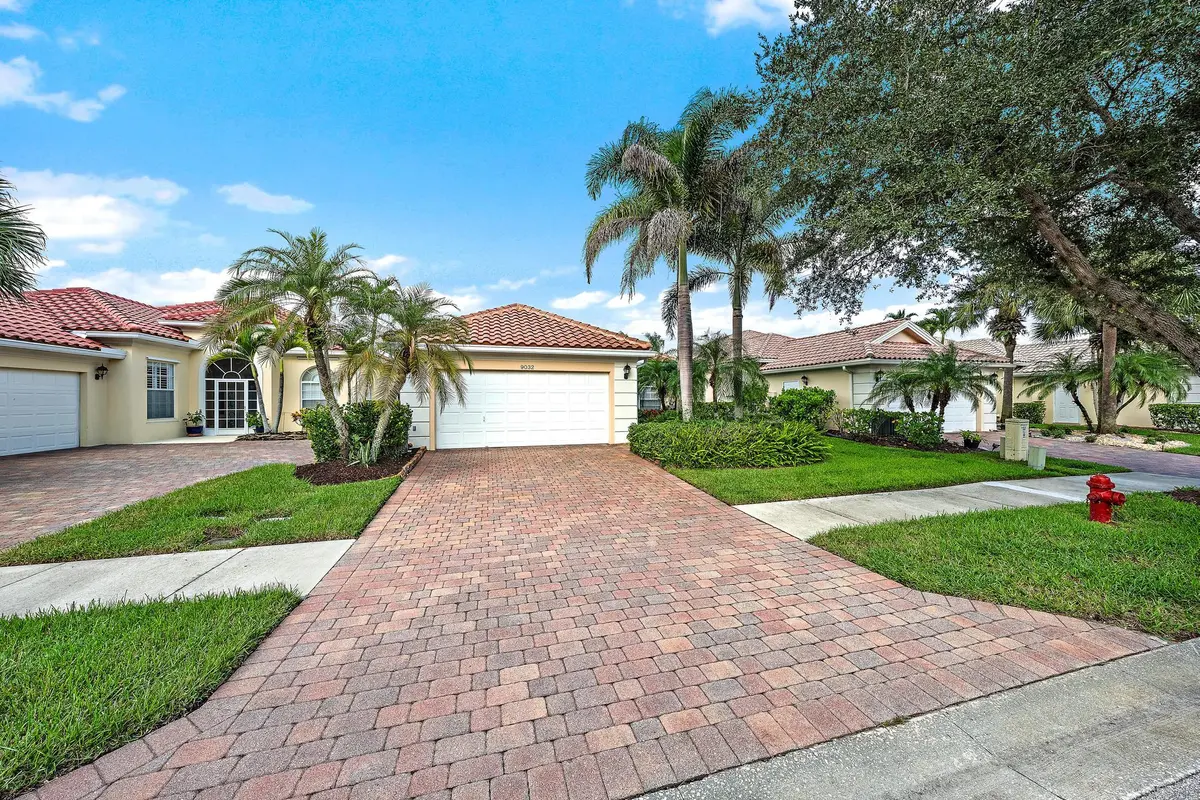 Front Exterior at 9032 SE Eldorado Way, Hobe Sound