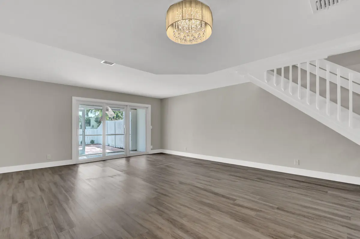 living room at 234 FOXTAIL Drive E, Greenacres
