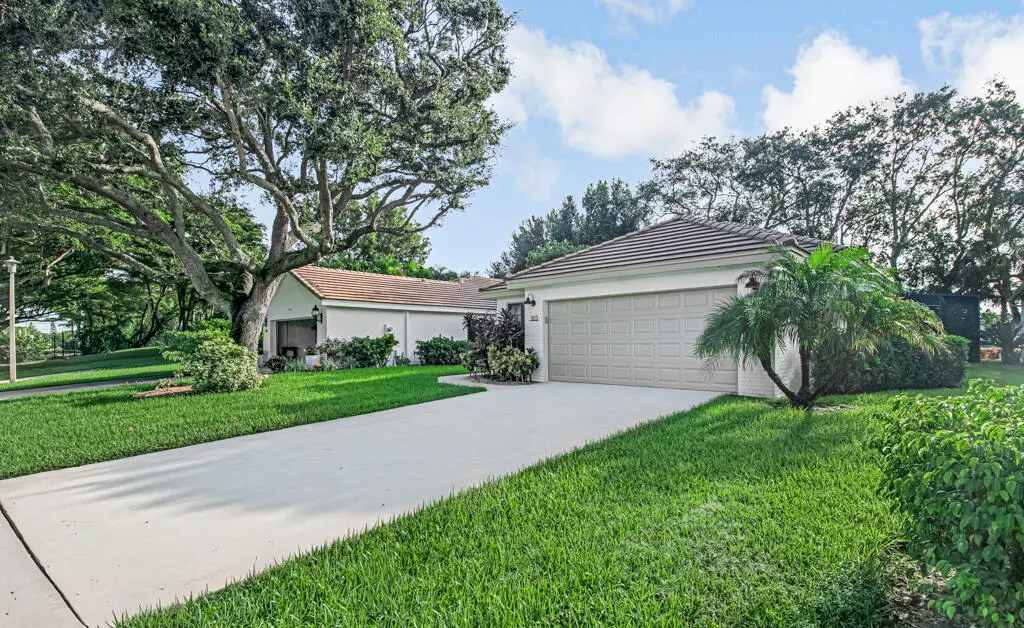 165 SHERWOOD FOREST Drive, Delray Beach, FL – photo 3