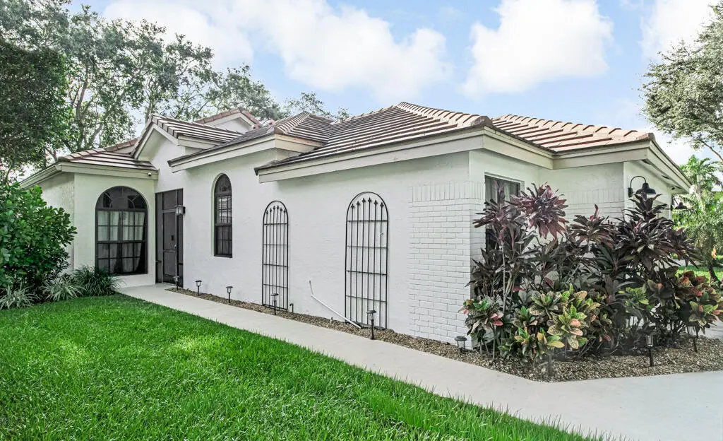 165 SHERWOOD FOREST Drive, Delray Beach, FL – photo 4