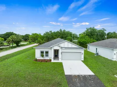 8115 104TH Avenue, Vero Beach – Single Family Residence for sale