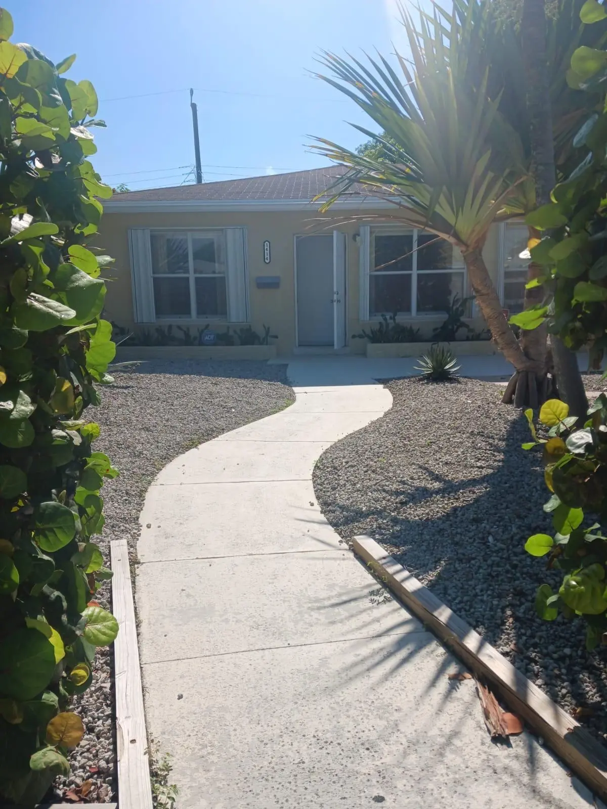 WhatsApp Image 2026-09-09 at 11.13.27 (3 at 1414 N J Street, Lake Worth Beach