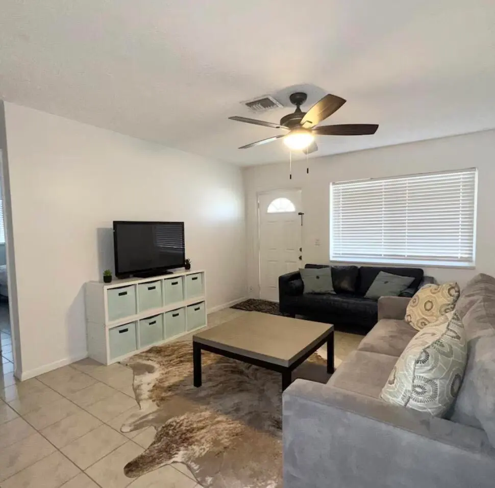 IMG_0077 at 412 NE Eller Street, Deerfield Beach