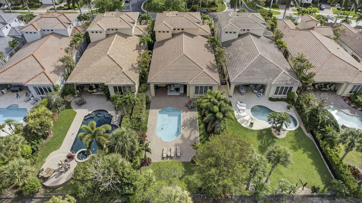 98-web-or-mls-100-print-Photos_1362 at 142 Viera Drive, Palm Beach Gardens