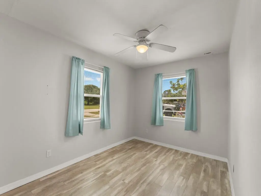 Image00033 at 329 21st Road, Vero Beach