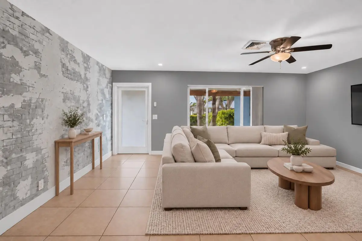 5336967F-B575-4BB8-9B1F-FDC341244CF5 at 1023 SW 25TH Place, Boynton Beach