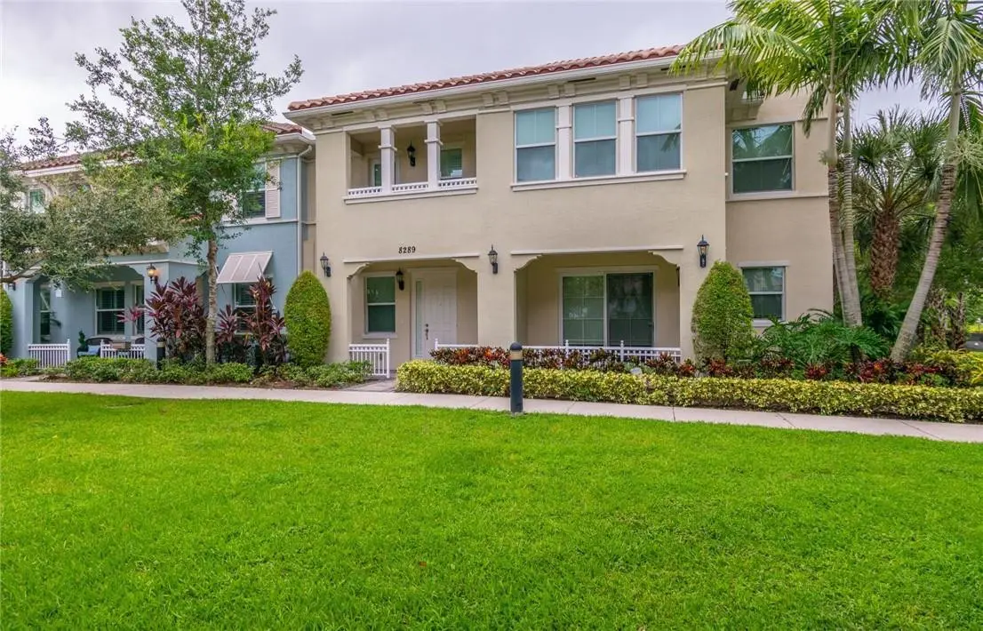 Photo 3 at 8289 Cascada Isles Drive, Hollywood