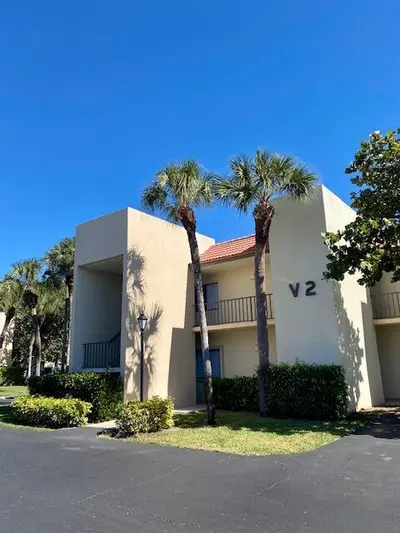 1605 S US Hwy 1 106V2, Jupiter – Condominium for rent