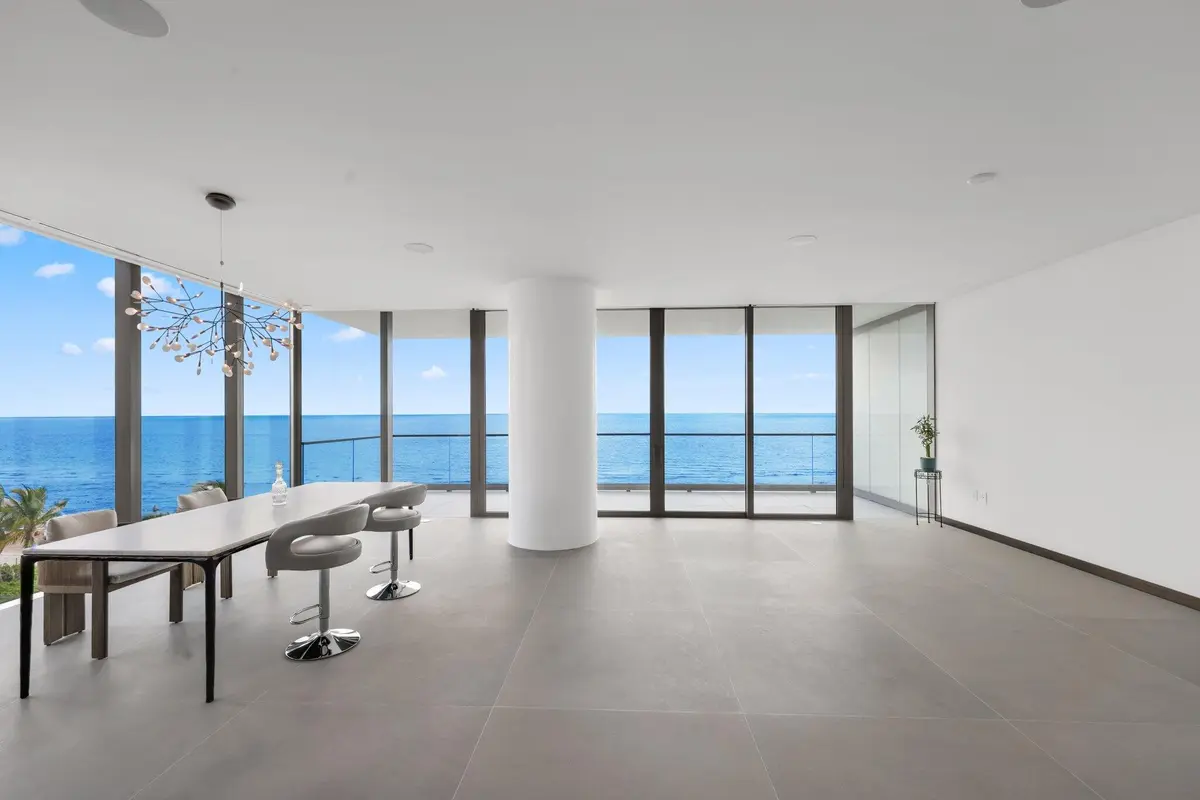 Living Area at 2000 S OCEAN Drive 5A, Hallandale Beach