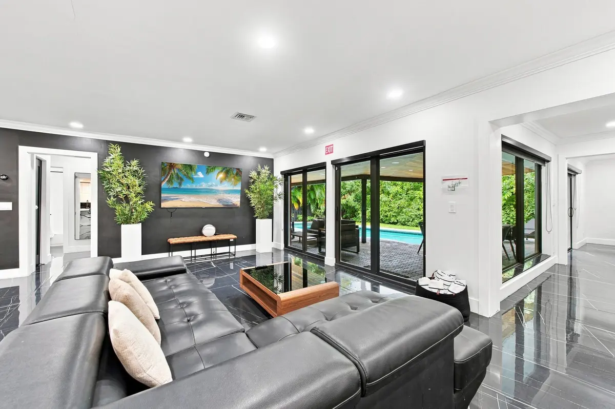 Family at 2457 NE 27th Terrace, Fort Lauderdale