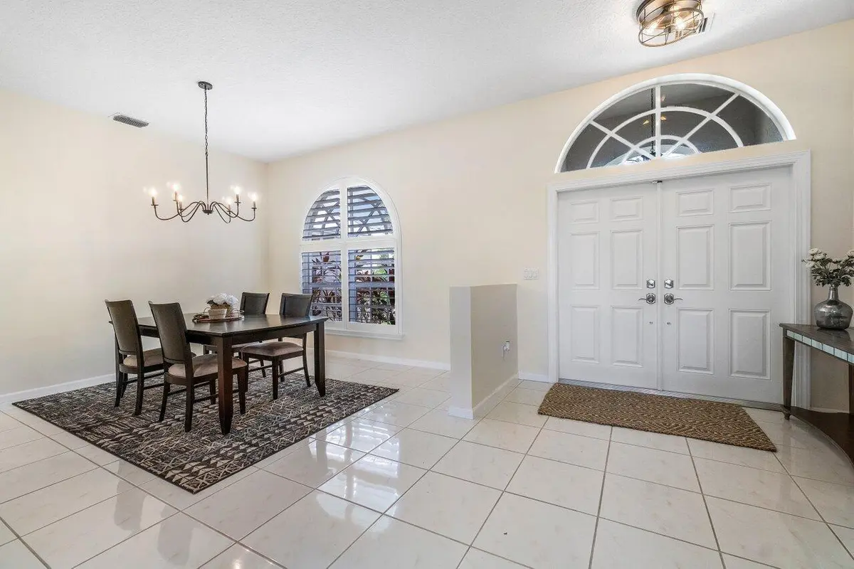 006-13514NorthumberlandCircle-Wellington at 13514 NORTHUMBERLAND Circle, Wellington