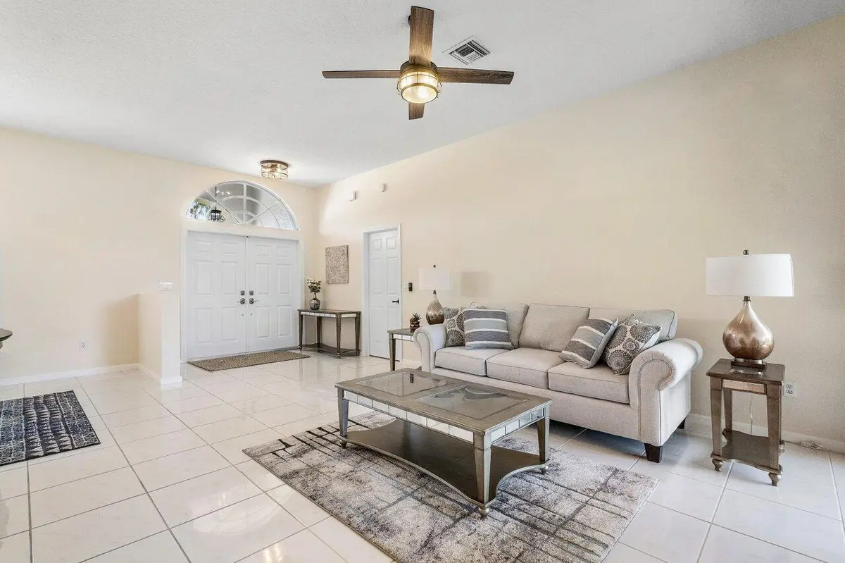 007-13514NorthumberlandCircle-Wellington at 13514 NORTHUMBERLAND Circle, Wellington