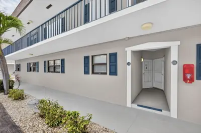 755 SATURN Street C105, Jupiter – Condominium for sale