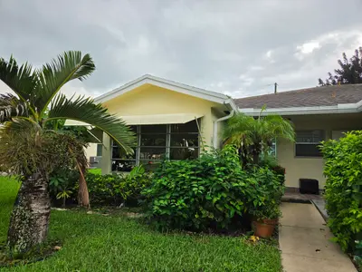 5150 LAKEFRONT Boulevard A, Delray Beach – Villa for rent