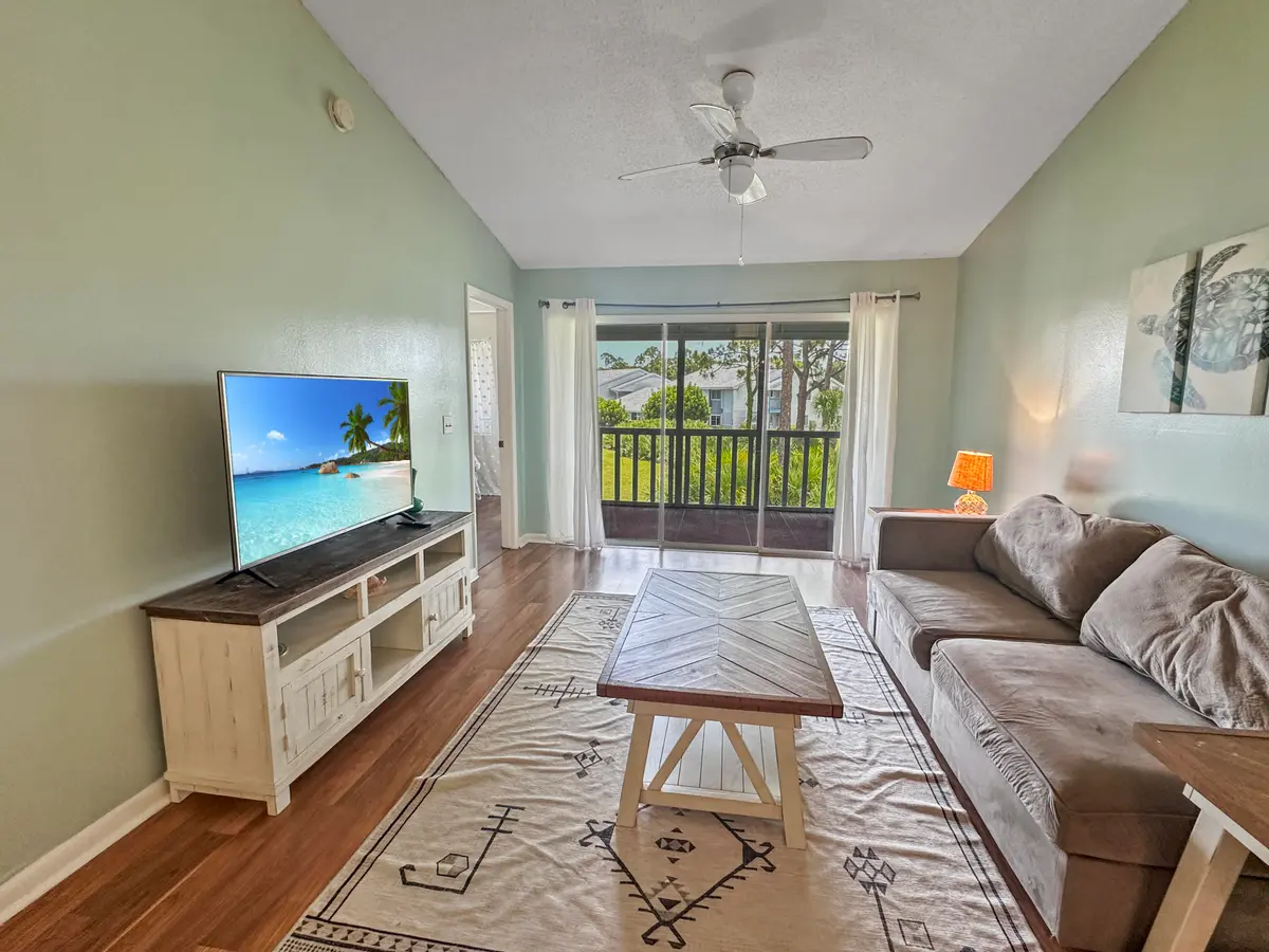 016e204b895022950a70ebd9bea76cf0fbbcf376 at 5747 Deer Run Drive 1L, Fort Pierce