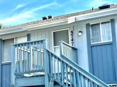 5747 Deer Run Drive 1L, Fort Pierce – Condominium for rent