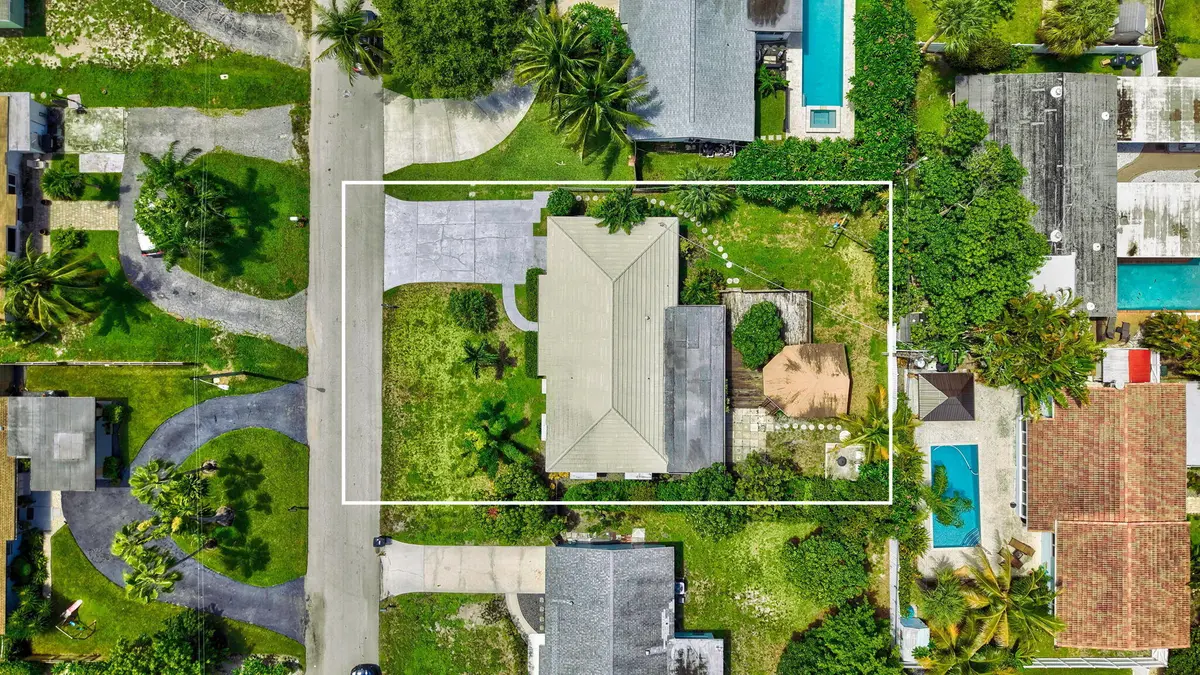 4-web-or-mls-DJI_20260908133401_0221_D_2 at 469 NE 35TH Street, Boca Raton