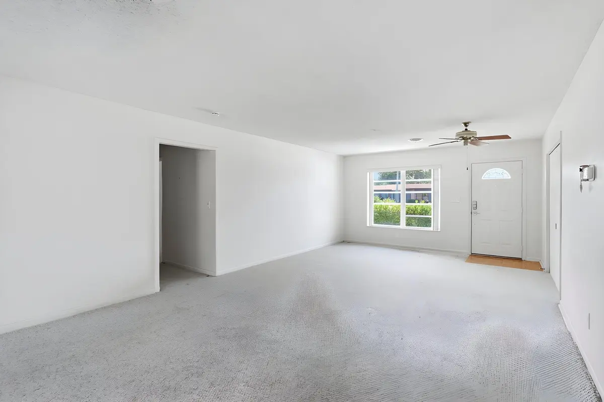 11-web-or-mls-005_0E2A2834 furniture rem at 469 NE 35TH Street, Boca Raton