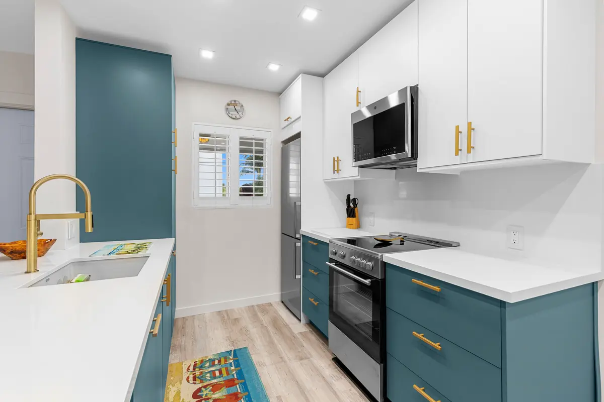 R6II8255 at 1907 NE 4TH Street 6, Deerfield Beach