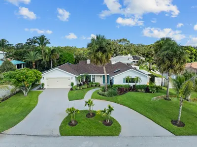 14 SE Paddock Circle, Tequesta – Single Family Residence for rent